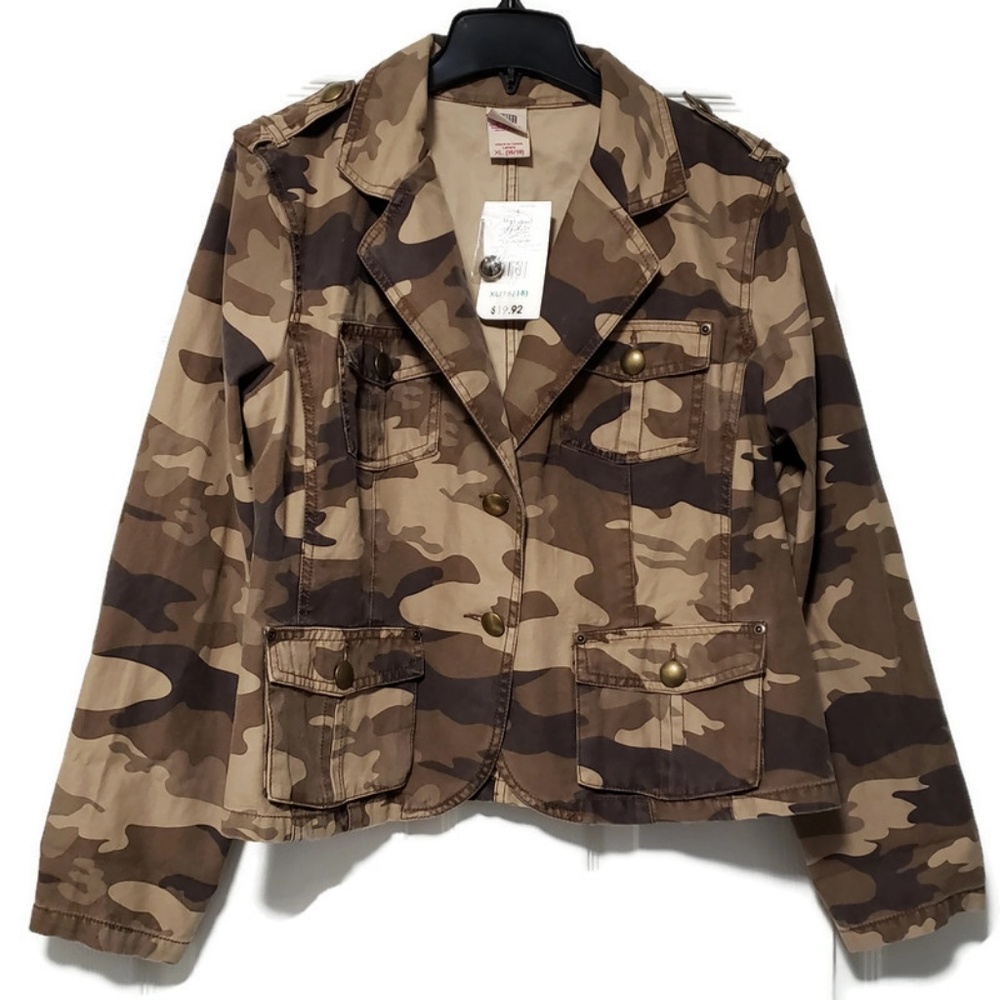 NWT Faded Glory Camo Denim Jacket Women's Size XL